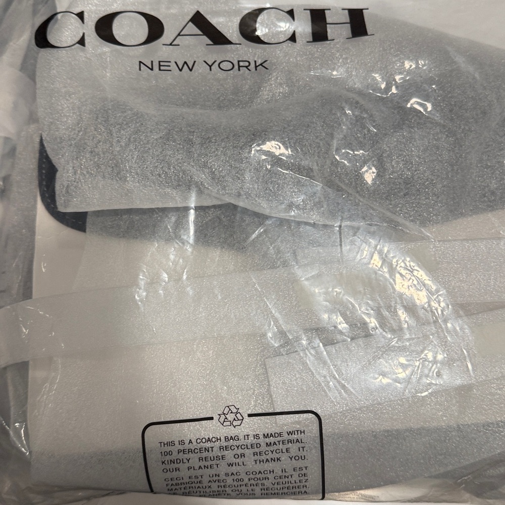 Coach Chain Tabby Silver/black Leather Small Shoulder Bag brand new - Picture 8 of 15